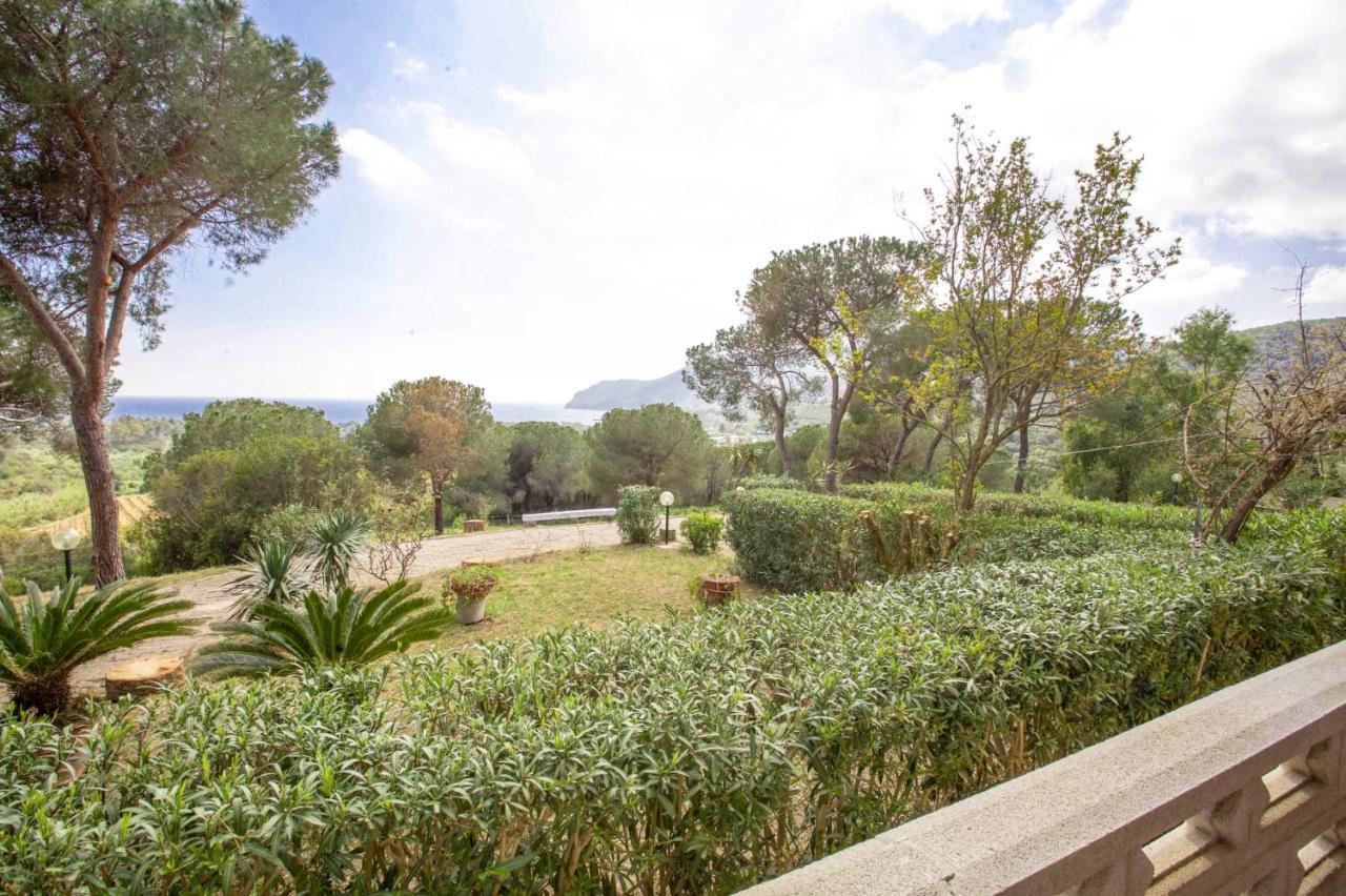 Villa Conti Residence Lacona Bagian luar foto