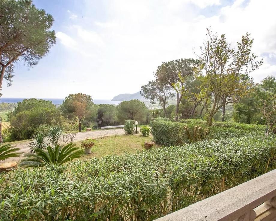 Villa Conti Residence Lacona Bagian luar foto