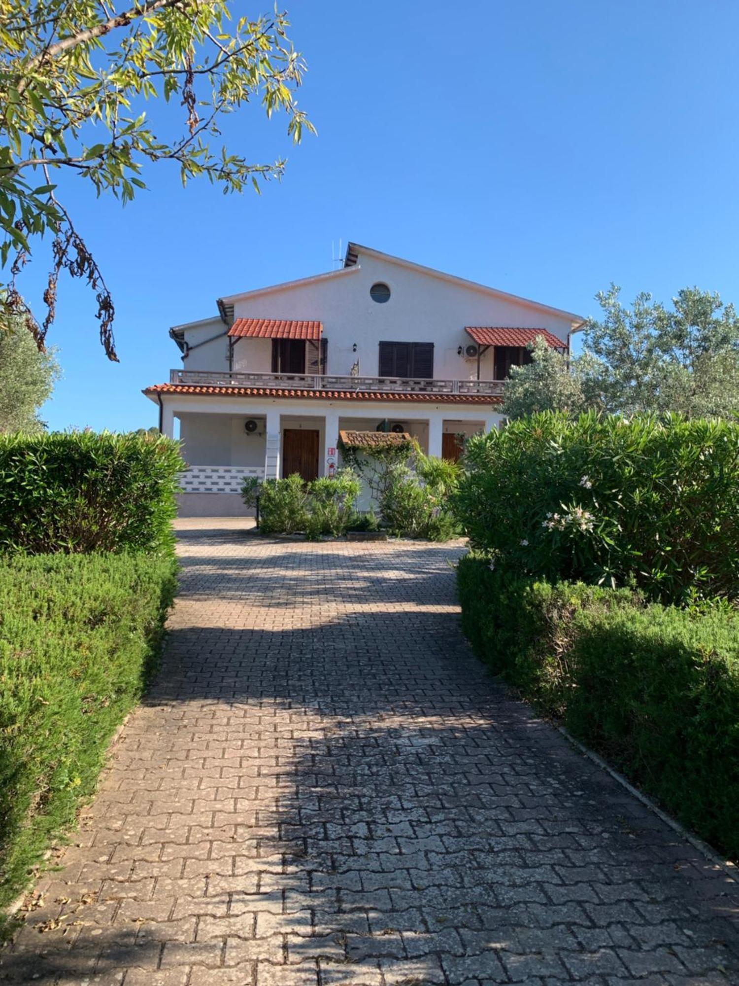 Villa Conti Residence Lacona Bagian luar foto