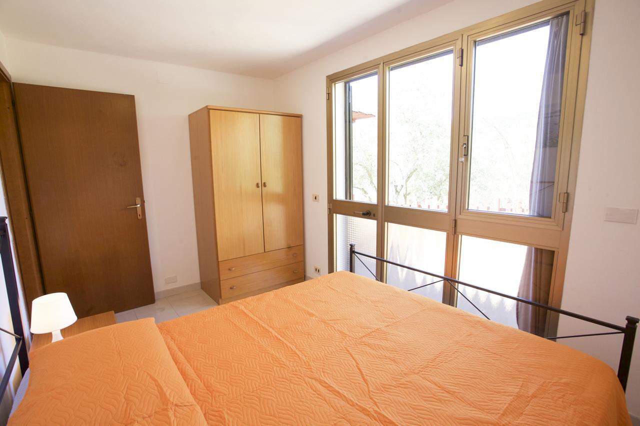 Villa Conti Residence Lacona Bagian luar foto
